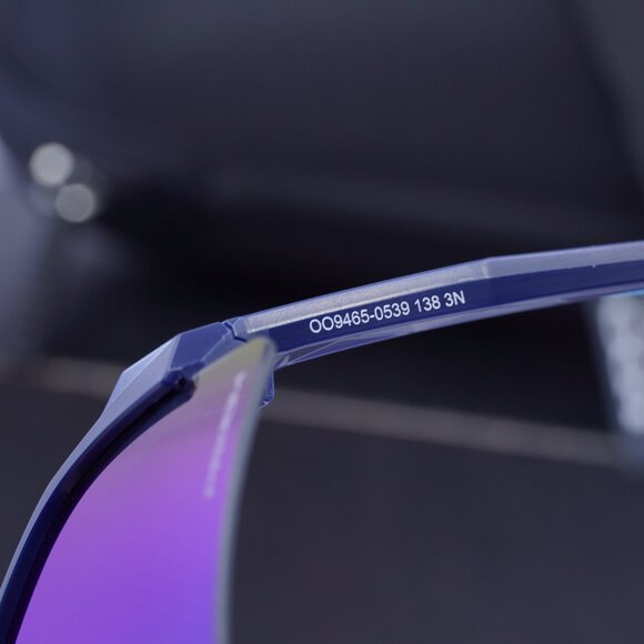 Oakley OO9465 0539 Shield Sunglasses - Matte Navy/Prizm Sapphire - Picture 8 of 9